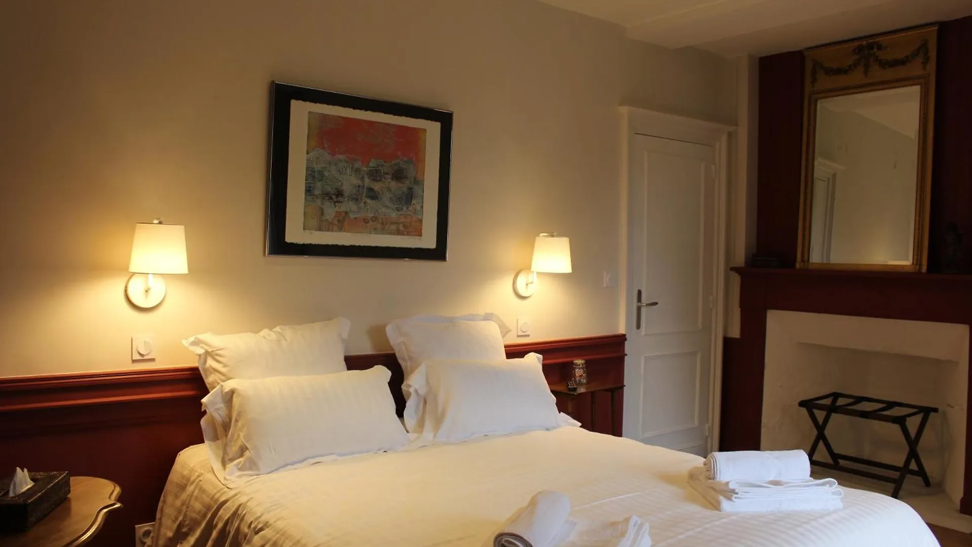 *** Hotel Hôtel Les Empreintes Saint-Évarzec France